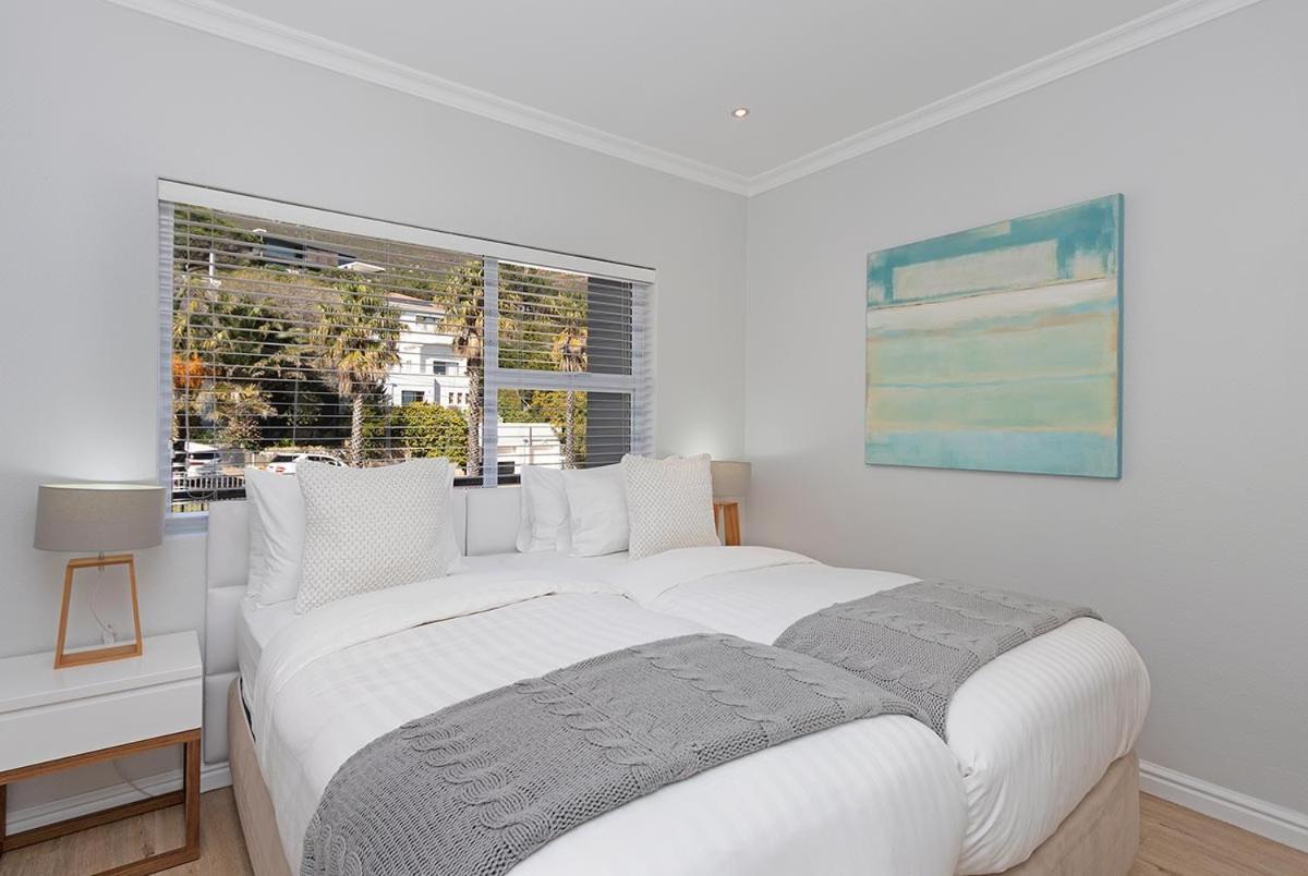 Stunning Sea View Apartment - Camps Bay Cape Town Eksteriør bilde